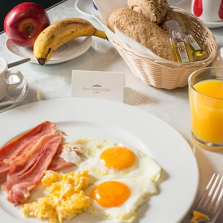 Trafalgar Hotel 3*