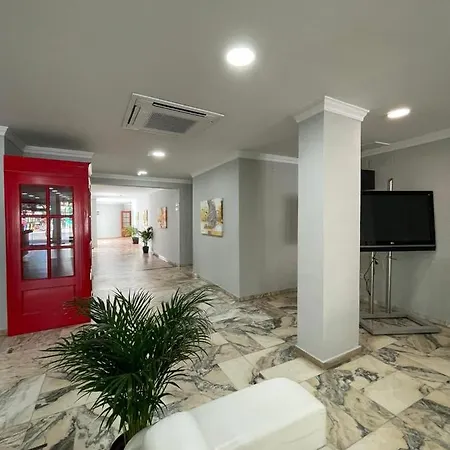 Trafalgar Hotel 3*